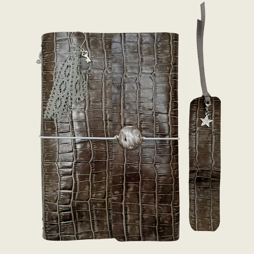 Lava Smoke A5 grey embossed undertone, classy and original
