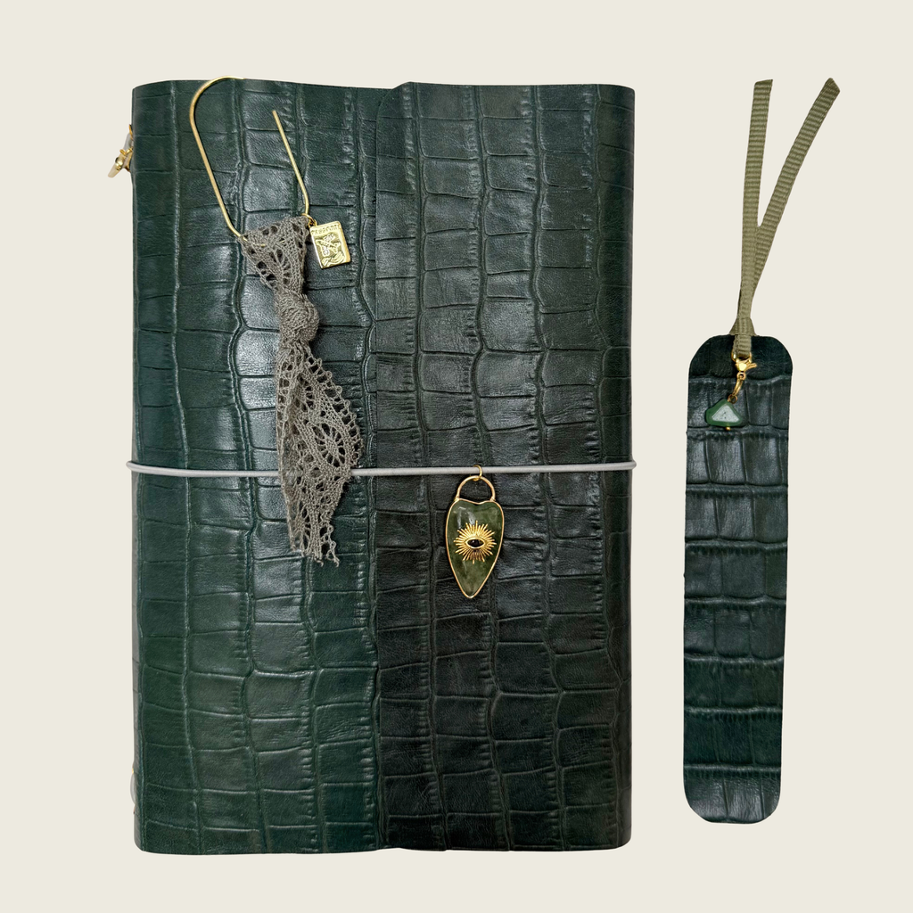 Mediterranea A5 green soft embossed leather, harmonious and chic